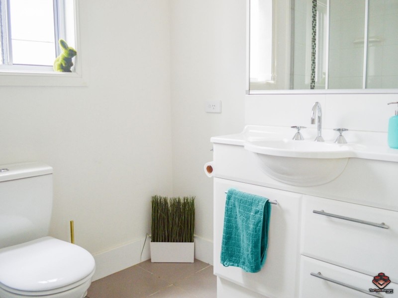 19 Carina Peak Drive, Varsity Lakes QLD 4227