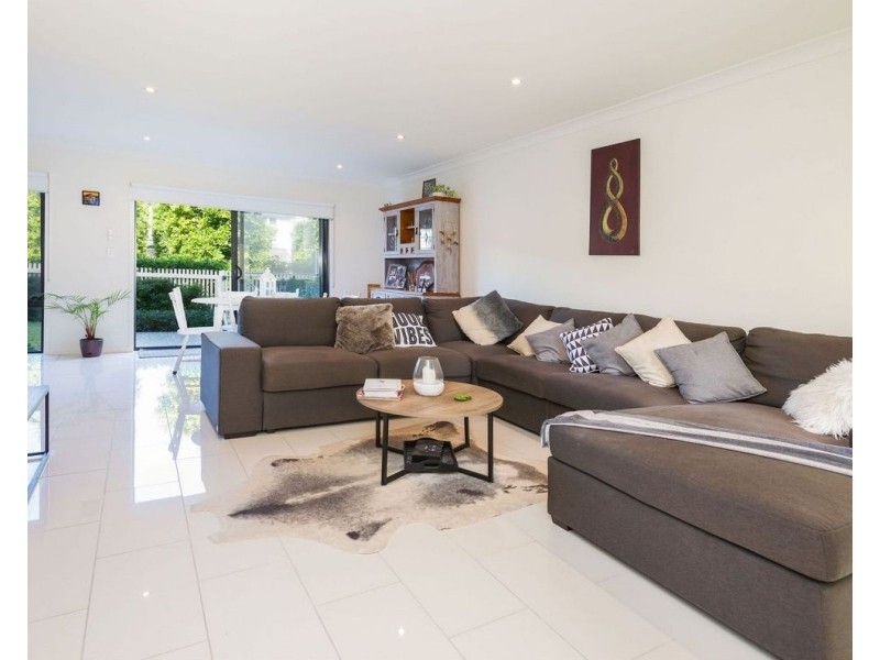 Hope Island QLD 4212