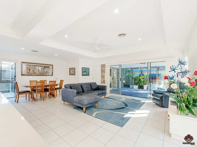 Hope Island QLD 4212