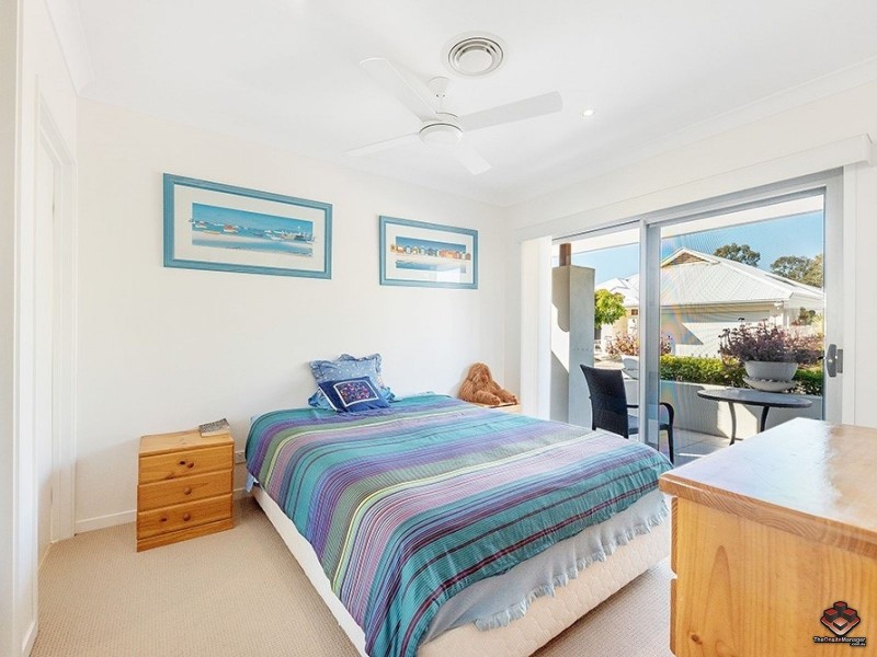 Hope Island QLD 4212