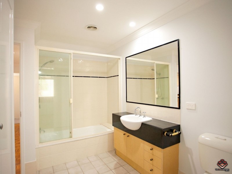 27/19 Dixon Street Sydney Street, New Farm QLD 4005