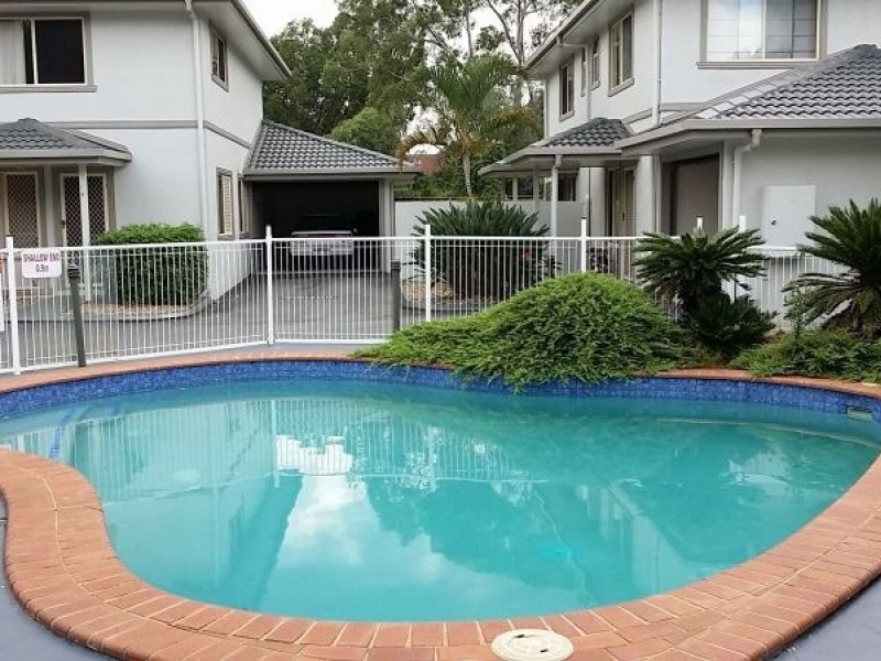 126 Klumpp Road, Upper Mount Gravatt QLD 4122
