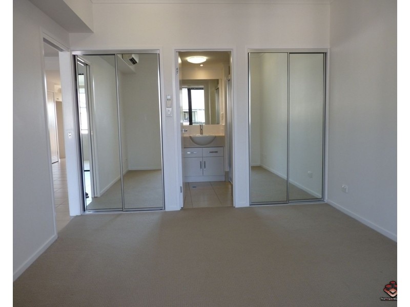 ID:3859819/6-24 Henry Street, West End QLD 4810