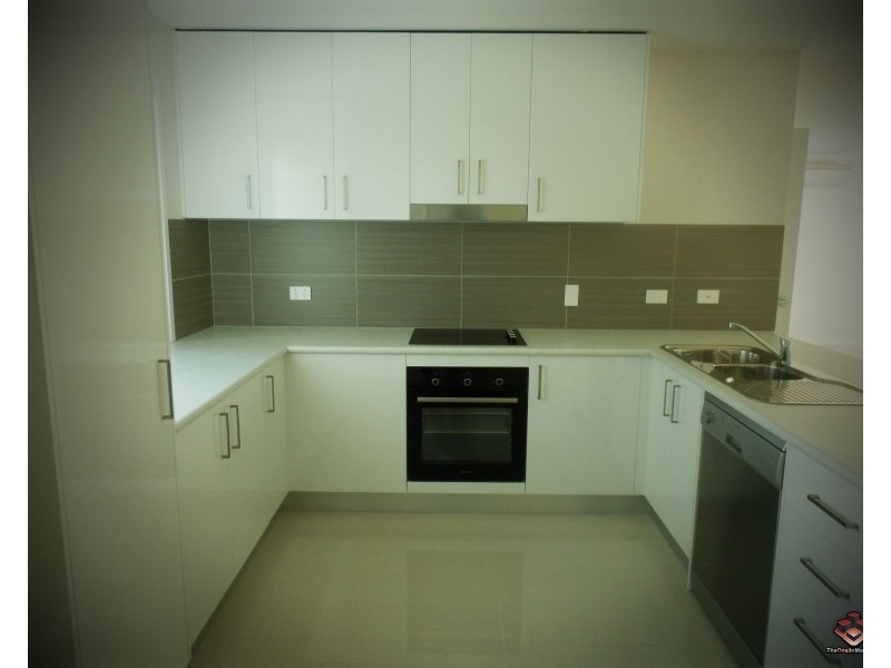 42 Pine Drive, Woodridge QLD 4114