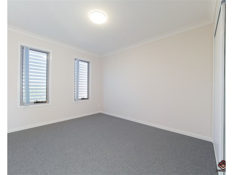 42 Pine Drive, Woodridge QLD 4114