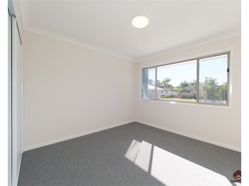42 Pine Drive, Woodridge QLD 4114