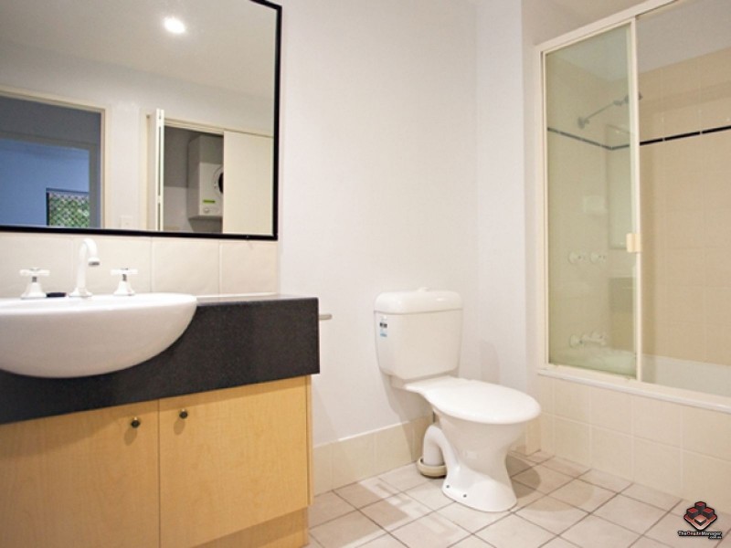 1/159 Sydney Street, New Farm QLD 4005