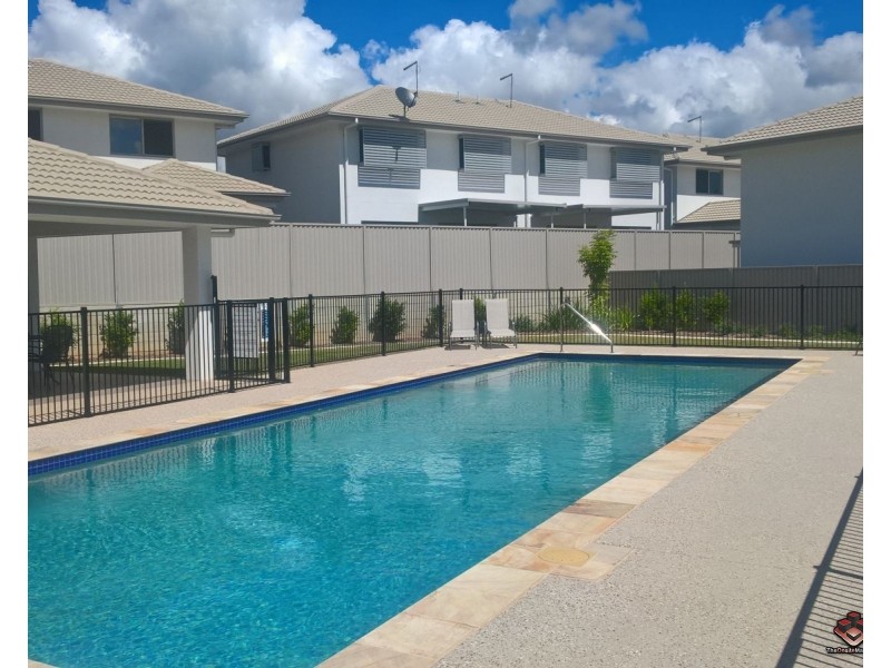 8 Whitehorse Road, Dakabin QLD 4503