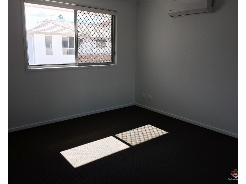 8 Whitehorse Road, Dakabin QLD 4503