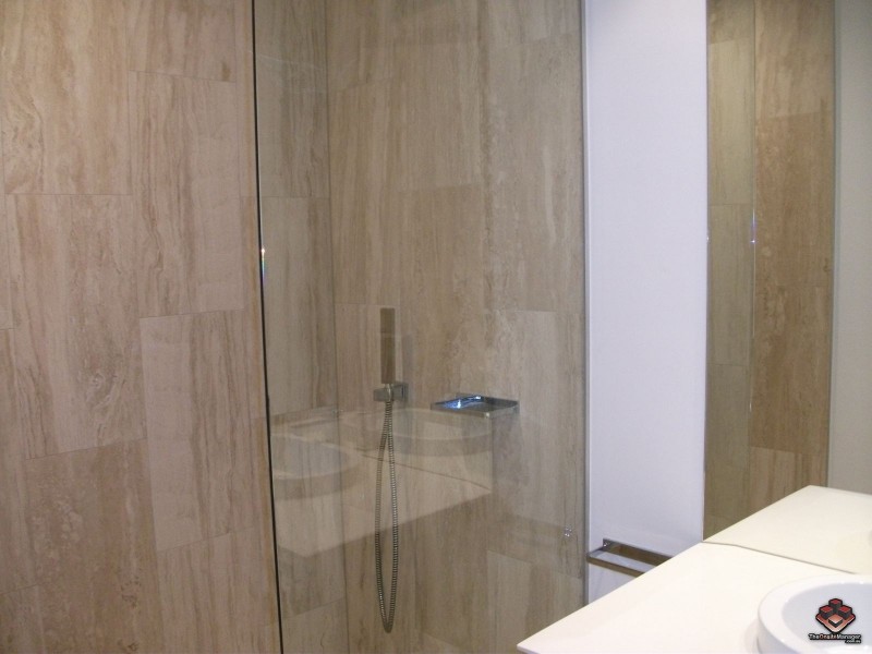 1 Marina Drive, Benowa QLD 4217