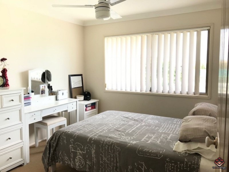 220 Christine Avenue, Burleigh Waters QLD 4220