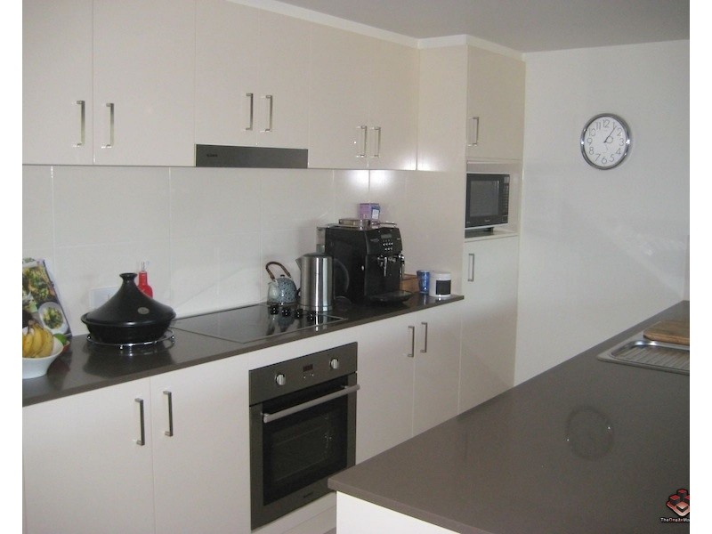 2V/35 Hamilton Road, Moorooka QLD 4105