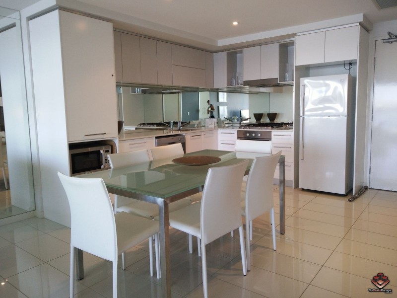 21 Brighton Street, Biggera Waters QLD 4216