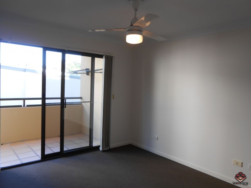 6/37 Dixon Street, Coolangatta QLD 4225