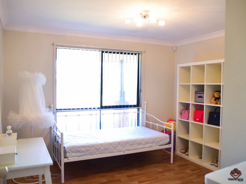 11 Bruce Street, Redbank Plains QLD 4301