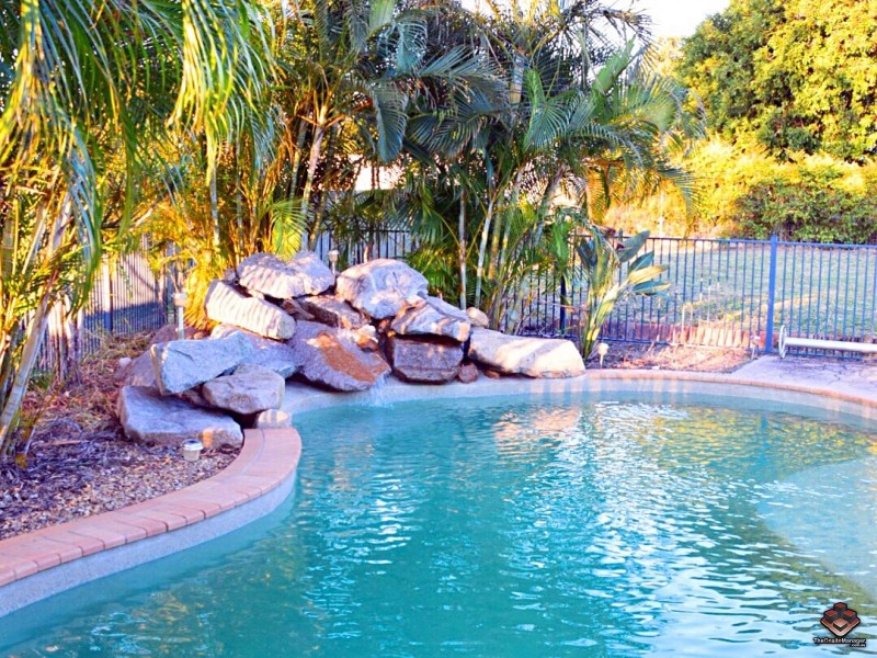 11 Bruce Street, Redbank Plains QLD 4301