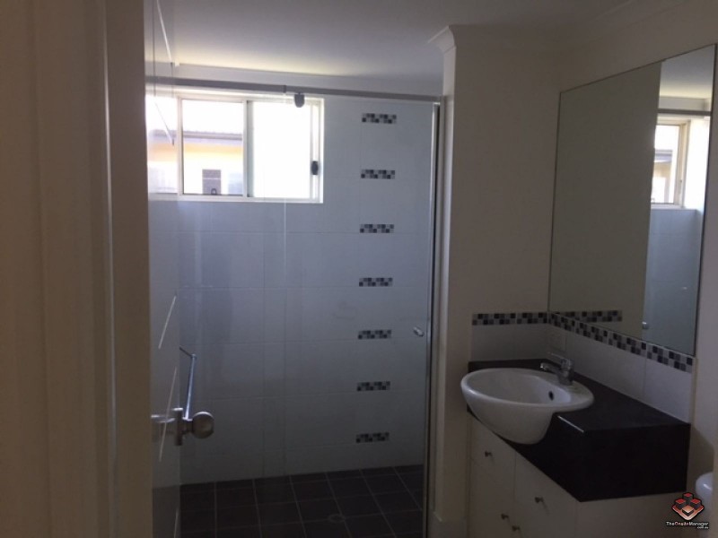 1-13 Ernest Street, Redlynch QLD 4870