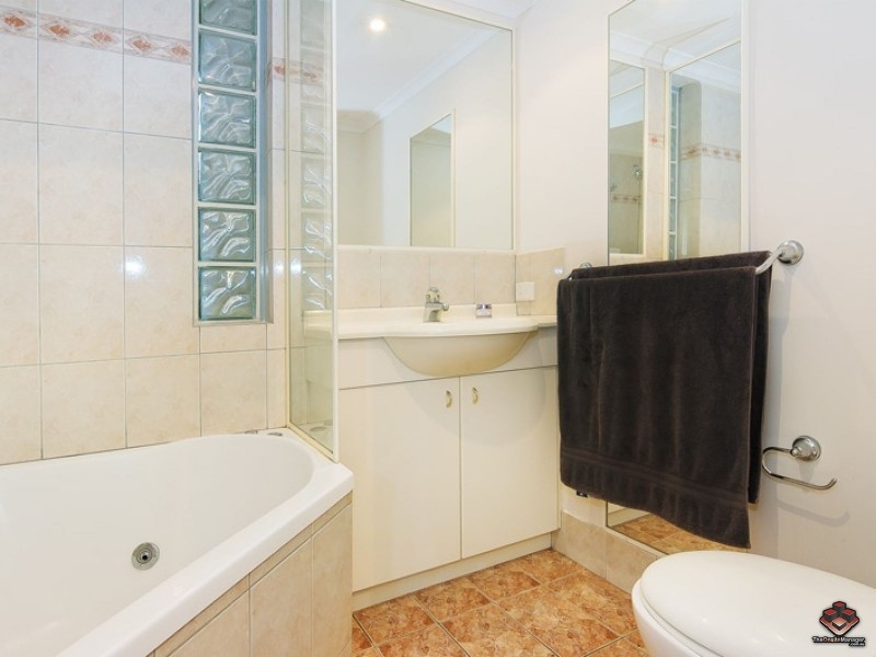 12 / 769 Brunswick St, New Farm QLD 4005