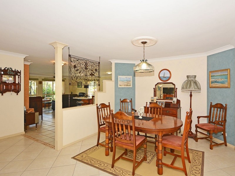 5 Arkarra Court, Dundowran Beach QLD 4655