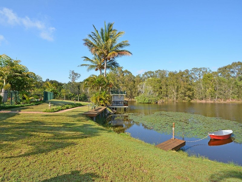 5 Arkarra Court, Dundowran Beach QLD 4655