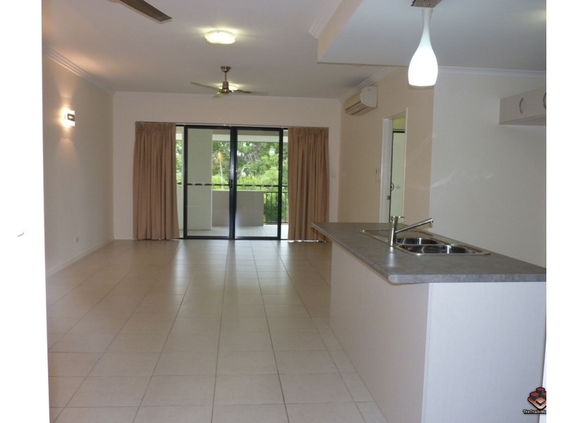 6-24 Henry Street, West End QLD 4810