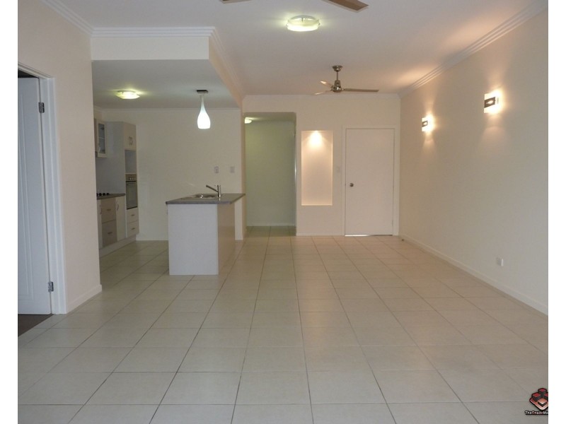 6-24 Henry Street, West End QLD 4810
