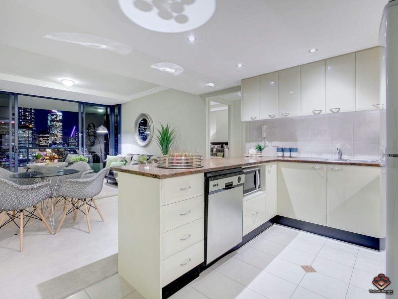 321 Main Street, Kangaroo Point QLD 4169
