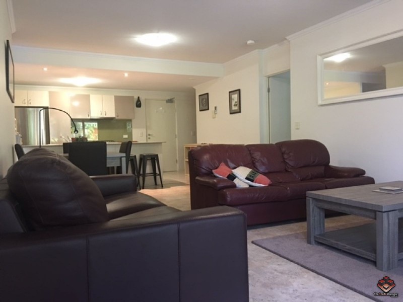 95 Clarence Road, Indooroopilly QLD 4068