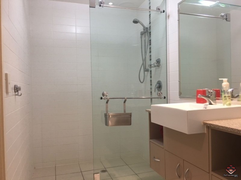 95 Clarence Road, Indooroopilly QLD 4068