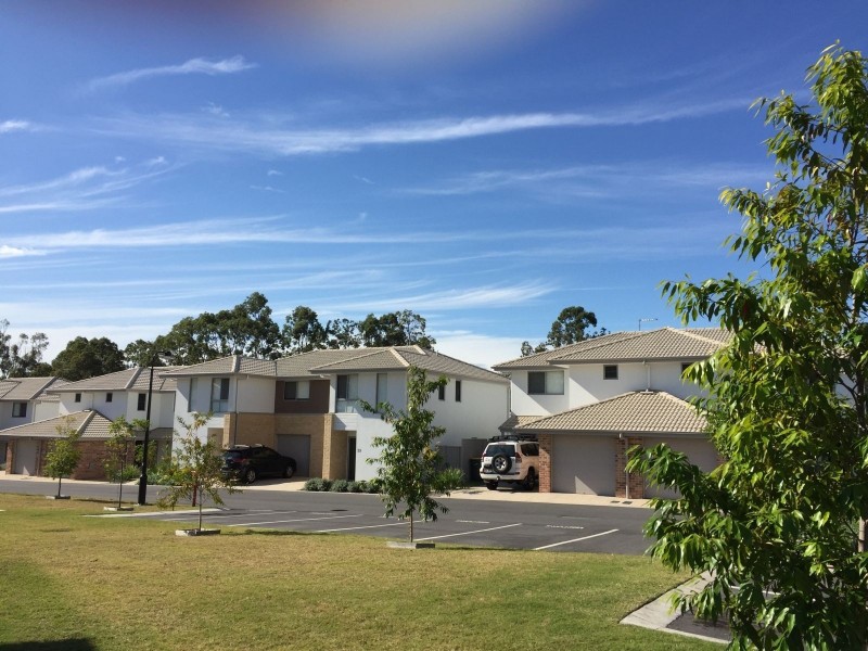 8 Whitehorse Road, Dakabin QLD 4503