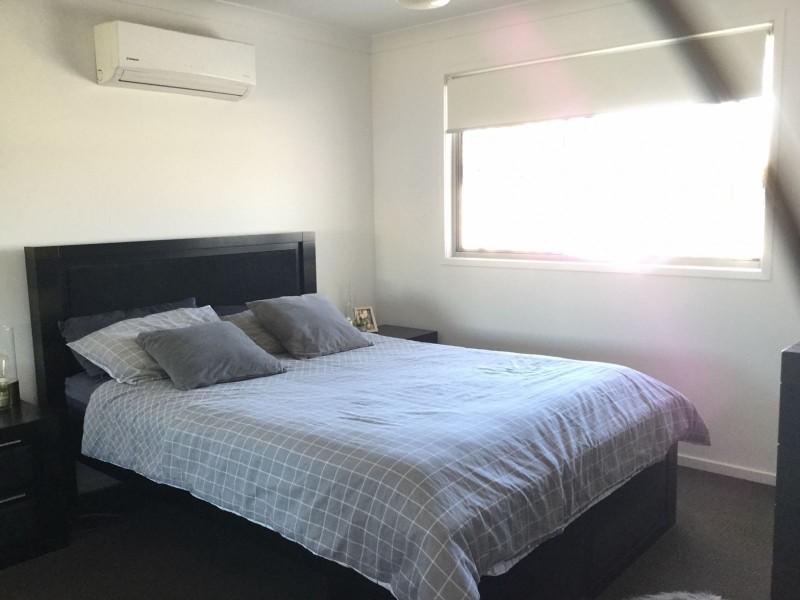 8 Whitehorse Road, Dakabin QLD 4503