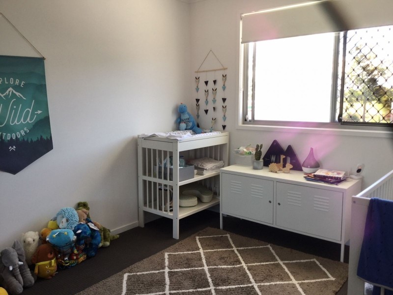 8 Whitehorse Road, Dakabin QLD 4503