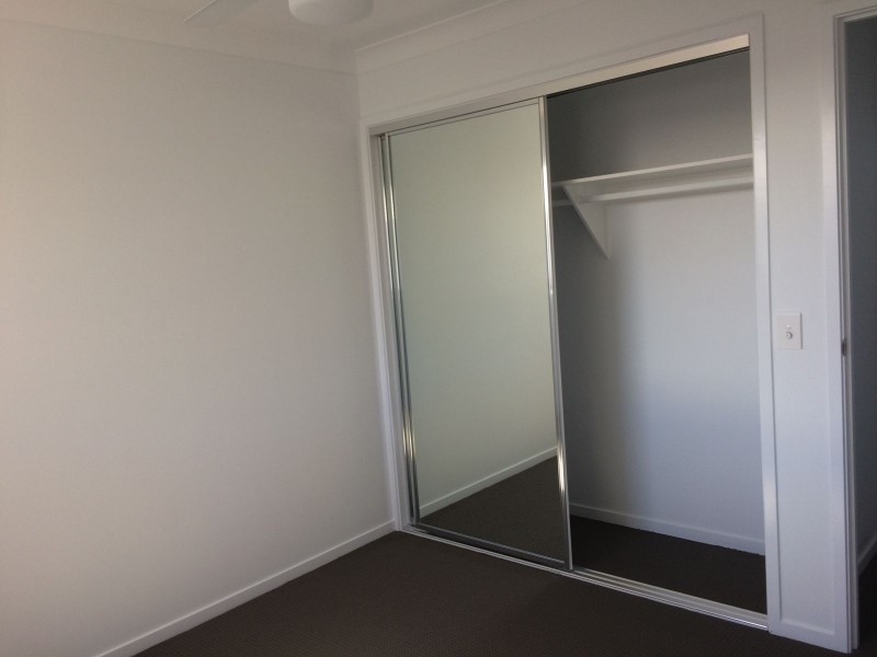 8 Whitehorse Road, Dakabin QLD 4503