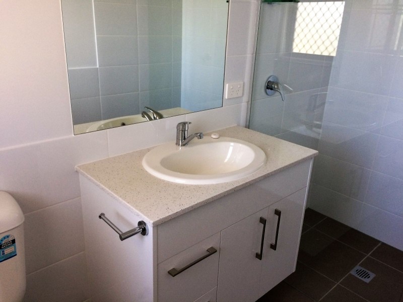 8 Whitehorse Road, Dakabin QLD 4503