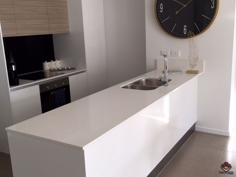 4111/ 1-7 Waterford Court, Bundall QLD 4217