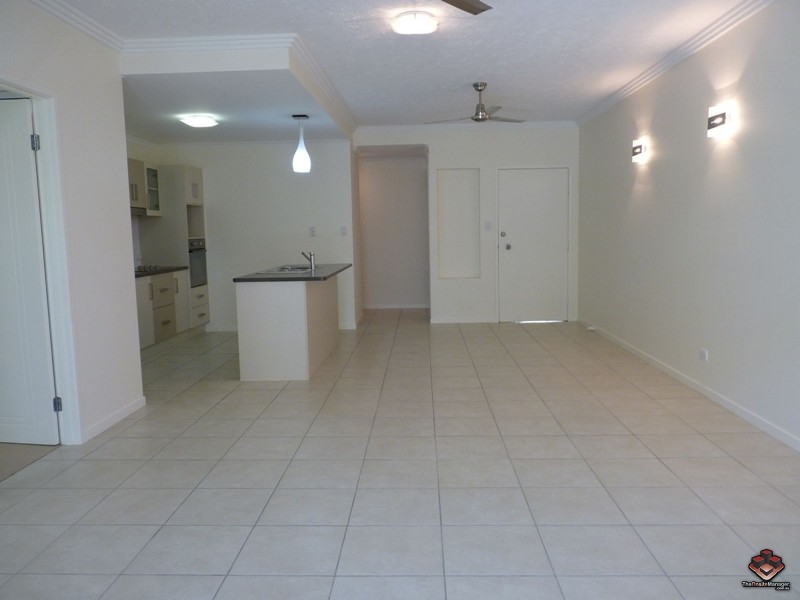 6-24 Henry Street, West End QLD 4810