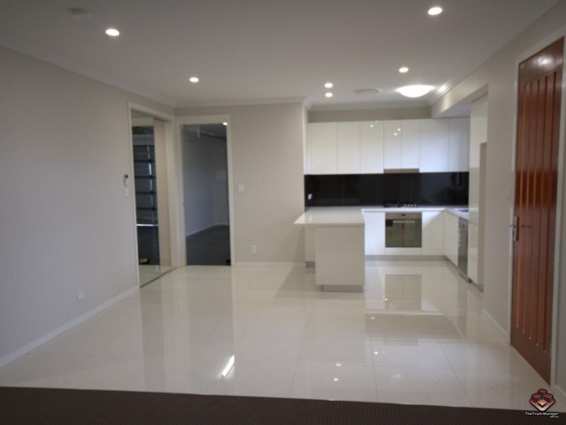 86 Grace Street, Wulkuraka QLD 4305