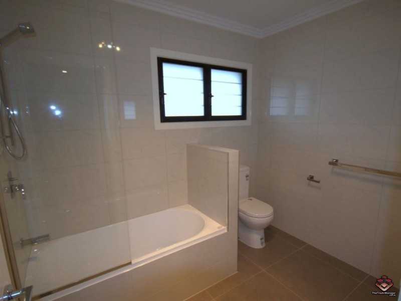 86 Grace Street, Wulkuraka QLD 4305