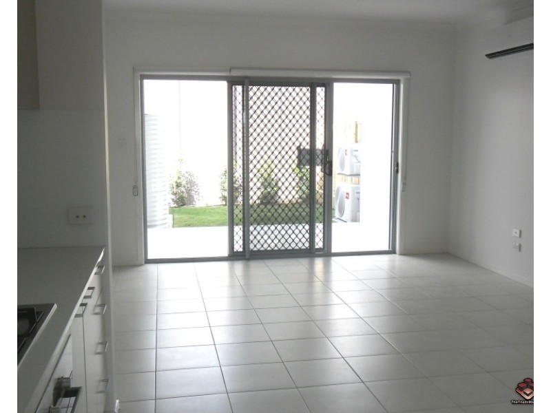 20 North Quay Circuit, Hope Island QLD 4212