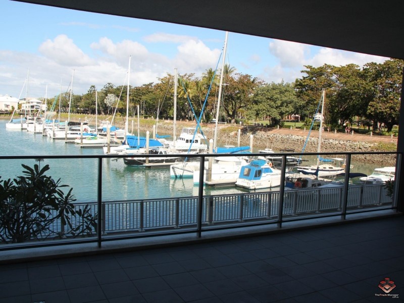 6 Mariners Drive, Townsville City QLD 4810