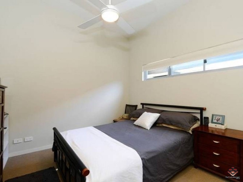 24/18 Riverbend Place, Bulimba QLD 4171