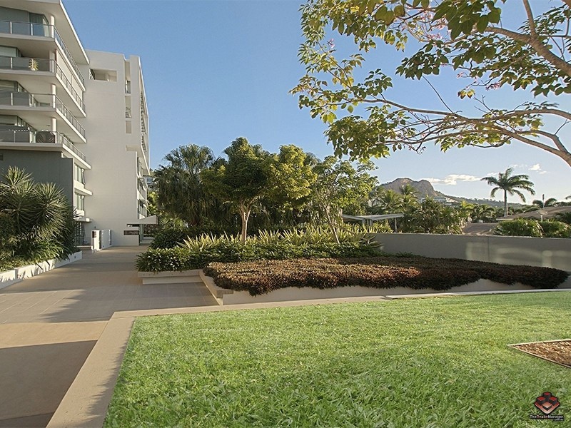 1604/6 Mariners Drive, Townsville City QLD 4810