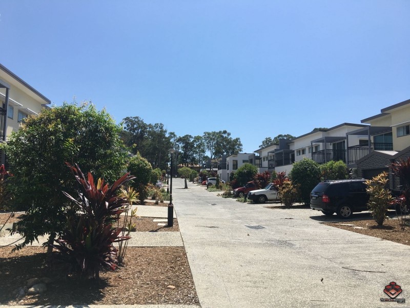 177 Central Street, Labrador QLD 4215