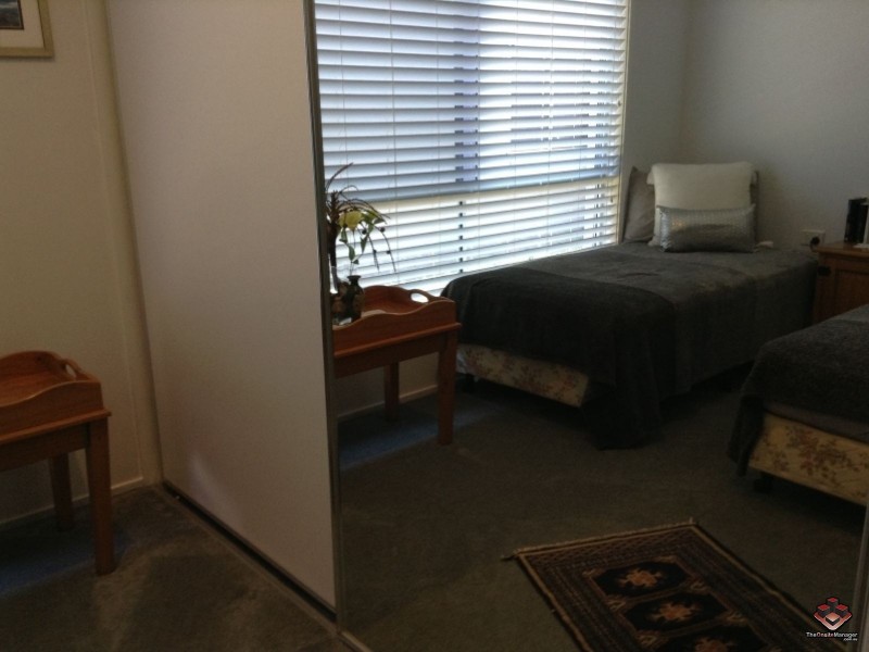 2 Grand Parade, Parrearra QLD 4575
