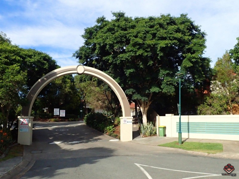 28 Ancona Street, Carrara QLD 4211