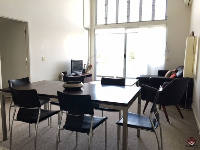 95 Clarence Road, Indooroopilly QLD 4068