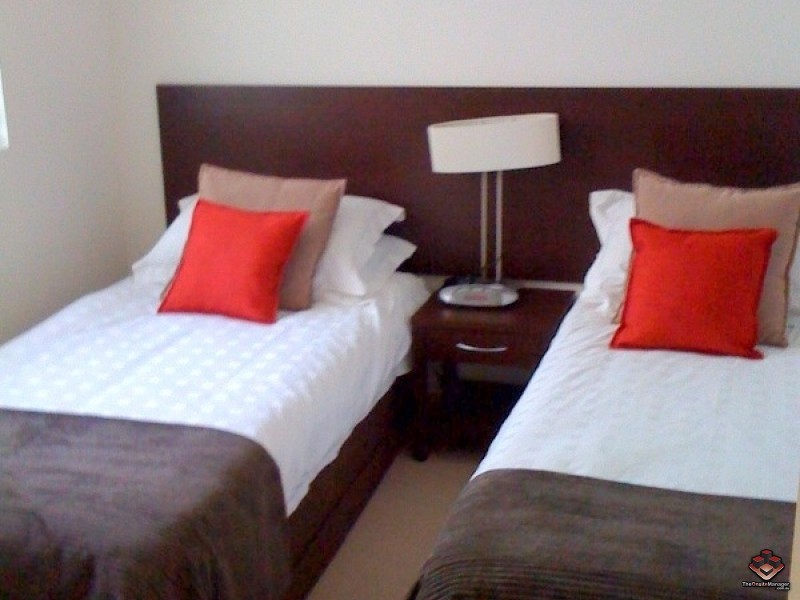 95 Clarence Road, Indooroopilly QLD 4068