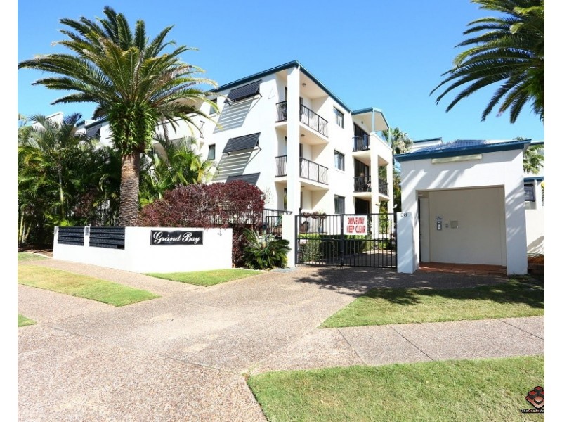 38 Labrador Street, Labrador QLD 4215