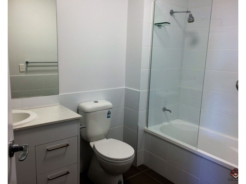 8 Whitehorse Road, Dakabin QLD 4503