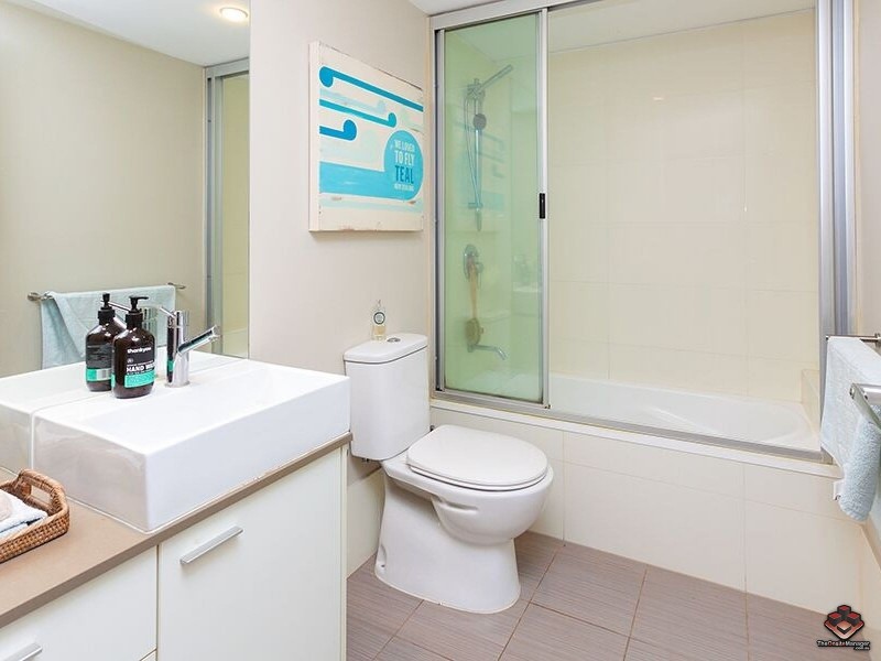 6/70 Love Street, Bulimba QLD 4171